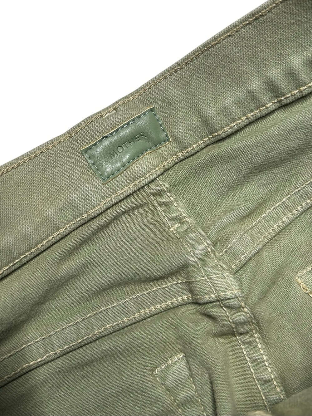 MOTHER The Smokin' Double Ankle Jeans Second Chance Olive 27 - Picture 6 of 16